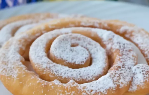 Authentisches Rezept für traditionelle Strauben aus der Steiermark