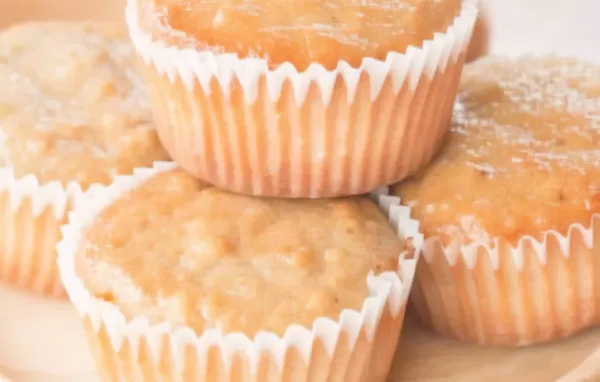 Delicious and moist banana cupcakes with a creamy frosting