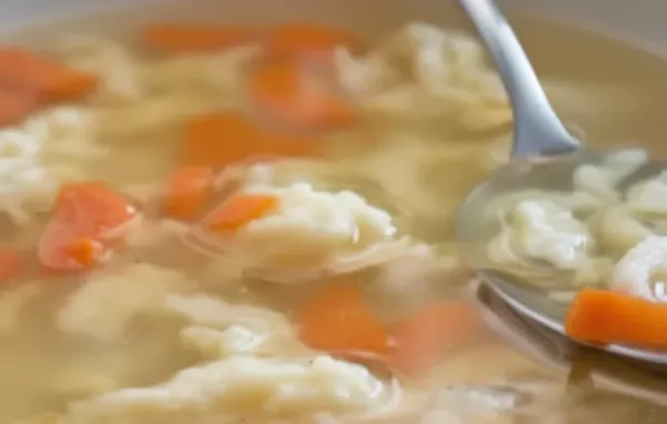 Deutsche Eintropfsuppe - Ein traditionelles Hausmannskost-Rezept