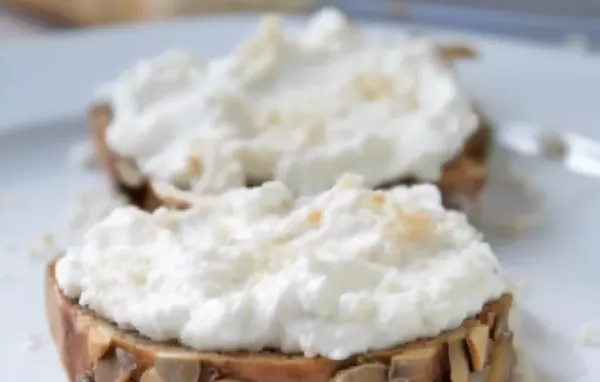 Ein einfaches und leckeres Rezept für selbstgemachten würzigen Krenaufstrich.