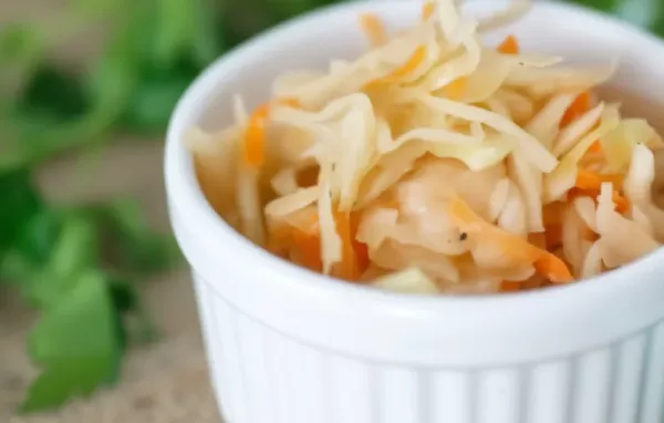 Ein klassisches Rezept für den beliebten Krautsalat
