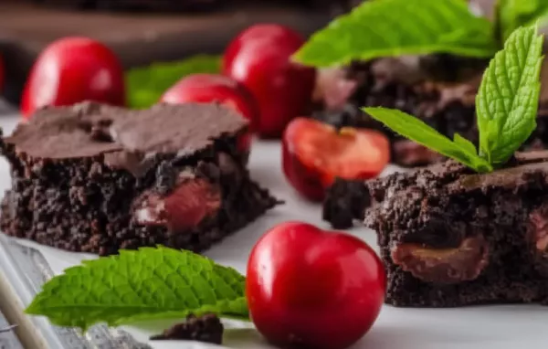 Ein saftiger und aromatischer Kirschkuchen mit Schoko-Streuseln