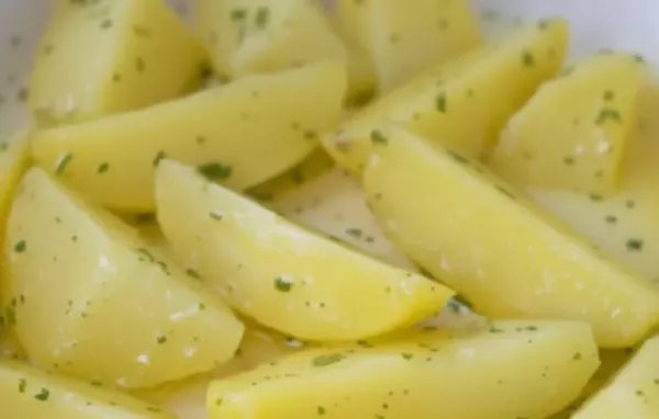 Einfaches Rezept für Salzkartoffeln aus dem Schnellkochtopf