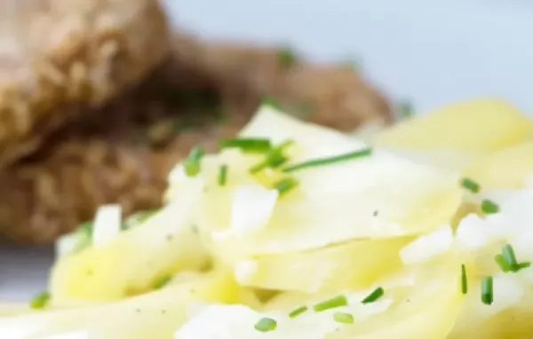 Erfrischender Tomatensalat mit würzigem Ingwerdressing