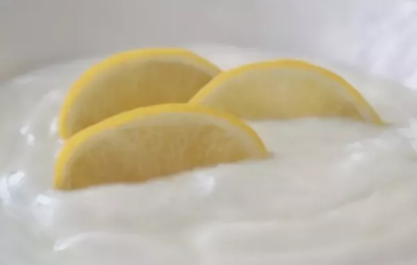 Erfrischendes Zitronenmousse Rezept