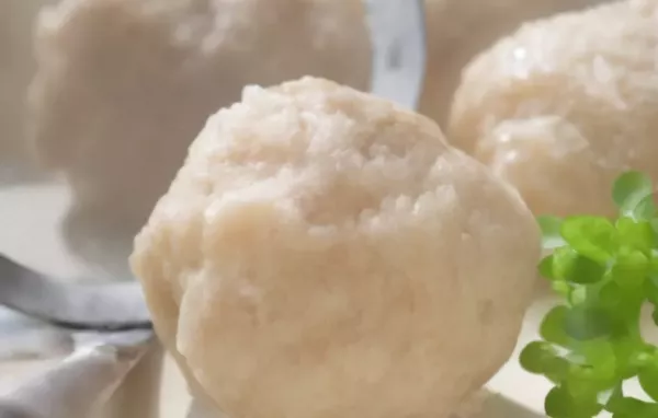 Flaumige Vegane Semmelknödel - ein köstliches Rezept