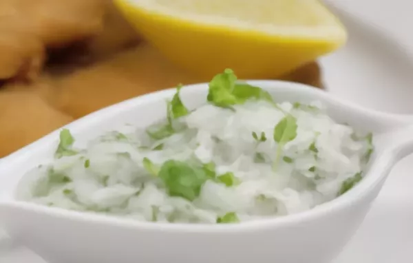 Frische Kraeutermayonnaise für den besonderen Genuss