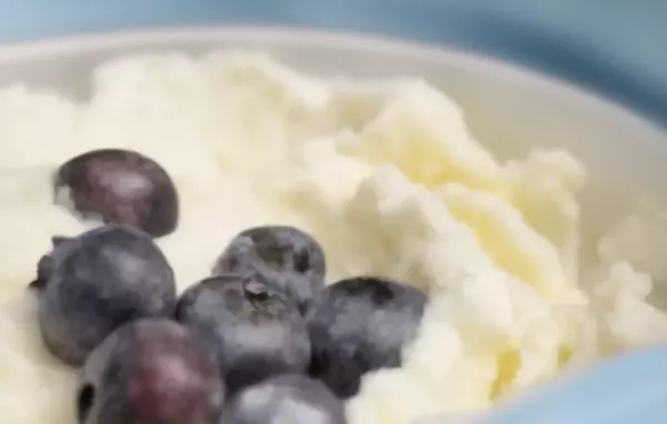 Gefrorener Joghurt: Ein einfaches und erfrischendes Dessert