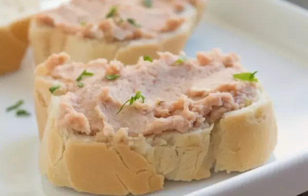 Genießen Sie diese köstlichen Schweinefleisch-Rillettes als Vorspeise oder Snack!