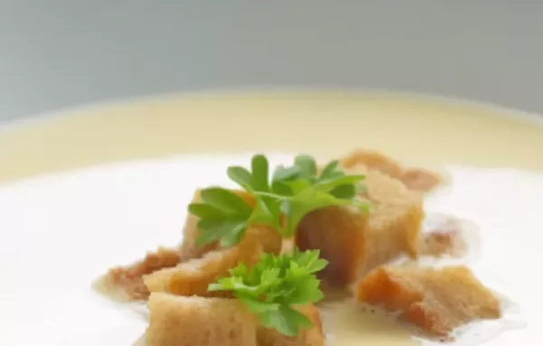 Hausgemachte Rieslingsuppe - Ein erfrischendes Rezept für den Sommer