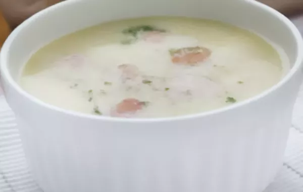 Herzhafte Kartoffelsuppe mit Würstel