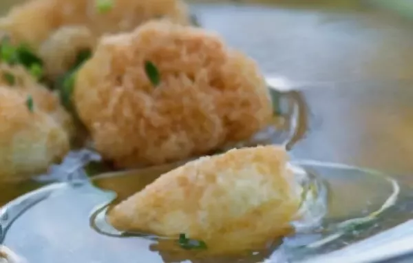 Köstliche Bröselknödel - Ein traditionelles Gericht aus Österreich