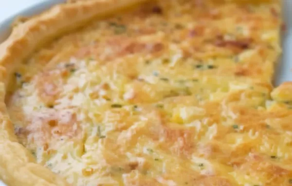 Köstliche Quiche Lorraine mit knusprigem Blätterteig