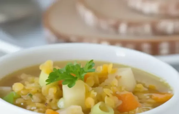 Leckere Linsensuppe mit einer exotischen Note von Ingwer