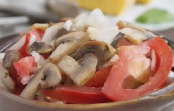 Leckerer Champignon-Tomaten-Salat