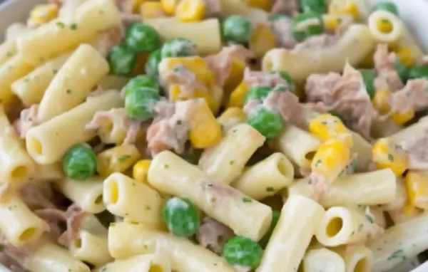 Leckerer Thunfischsalat mit Nudeln - Gesund und einfach zubereitet