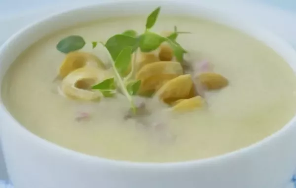 Leckeres Rezept für eine Olivencremesuppe