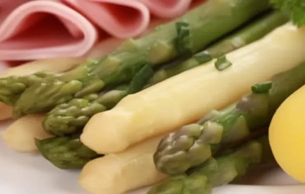 Leckeres Rezept für Spargel mit Rohschinken