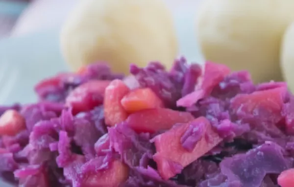 Leckeres und fruchtiges Rotkraut mit einer besonderen Note durch Preiselbeeren