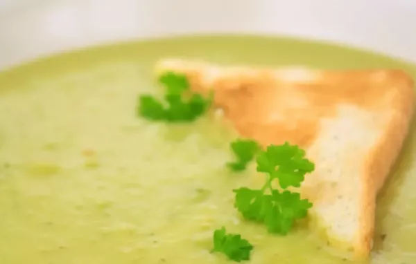 Linsensuppe mit Speck - Ein herzhaftes und gesundes Gericht für kalte Tage