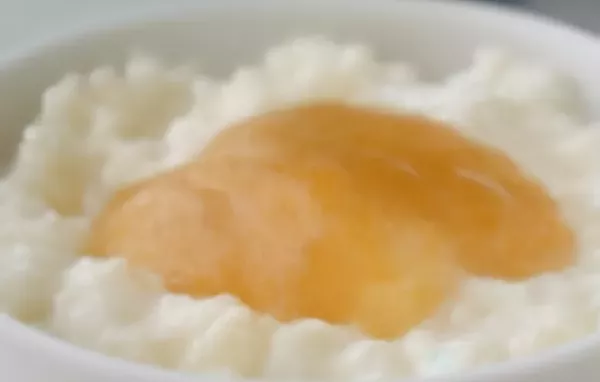 Milchreis mit Kokos und Mangosauce