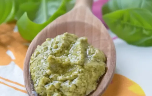 Pesto Alla Genovese - Das klassische Basilikumpesto aus Genua