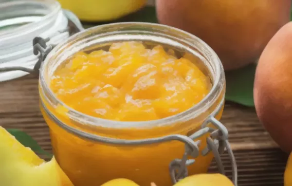 Pfirsich-Ananas-Mango-Marmelade