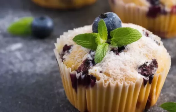 Saftige Muffins mit frischen Heidelbeeren