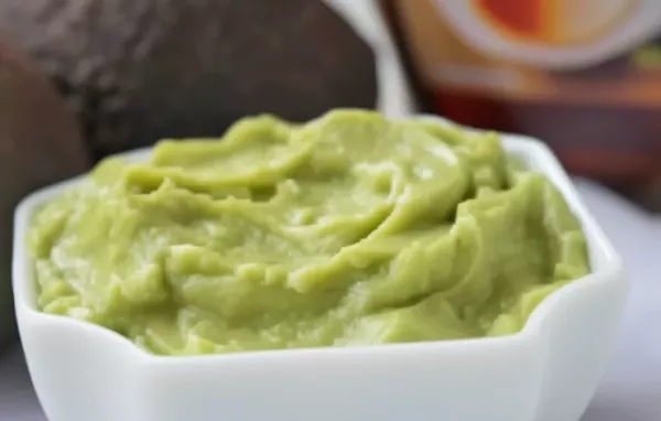 Süße Avocado-Creme - Leckeres Rezept für eine erfrischende Nachspeise