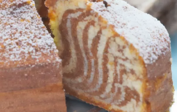 Super leckerer Zebra-Streifen-Kuchen