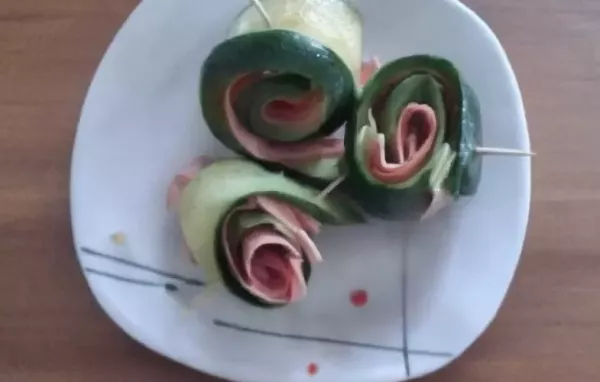 Zucchini-Schinken-Röllchen