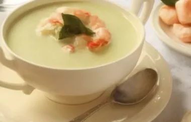 Bärlauch-Spargel-Suppe mit Shrimps