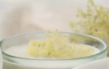 Buttermilchpudding - Ein köstliches Dessert für heiße Sommertage
