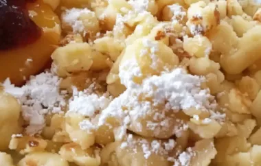 Ein traditionelles österreichisches Dessert: Der luftige Kaiserschmarrn