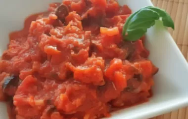 Eine leckere Oliven-Tomatensauce für Pasta-Liebhaber