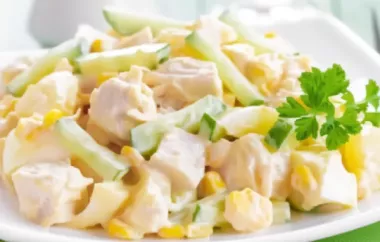 Erfrischender Salat mit gegrilltem Putenfleisch und süßer Ananas