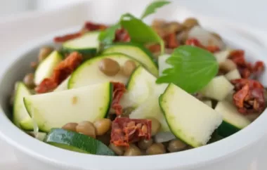 Erfrischender und nährstoffreicher Zucchini-Linsensalat