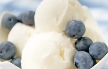 Erfrischendes und einfaches Joghurt-Eis ohne Eismaschine