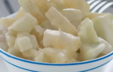 Frischer und fruchtiger Apfel-Ananas-Salat