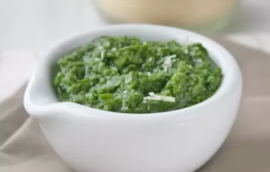 Frisches Schnittlauch-Kräuter-Pesto für Pasta und Bruschetta