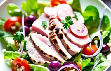 Gemüsesalat mit gebratenem Ingwerhuhn - Ein leichter und erfrischender Salat mit zartem Hühnerfleisch