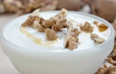 Gesundes Frühstück: Joghurt mit Nüssen