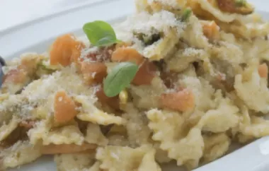 Gesundes und leckeres Pasta-Rezept: Gemüse-Farfalle mit Pesto