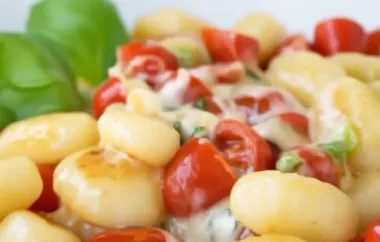 Gnocchi mit fruchtigen Tomaten und aromatischem Basilikum vereint zu einem mediterranen Genuss