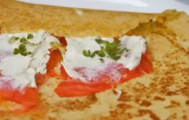 Herzhafte Crepes gefüllt mit Lachs und Frischkäse