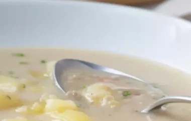 Herzhafte Fleisch Lauch Suppe zum Genießen