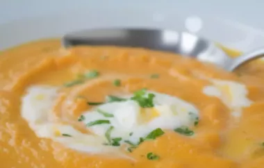 Karotten-Orangen-Suppe - Eine fruchtige und gesunde Suppe mit aromatischen Gewürzen