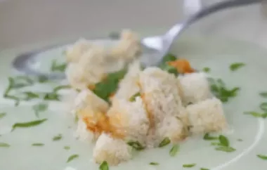 Köstliche Kerbel-Petersilie Suppe
