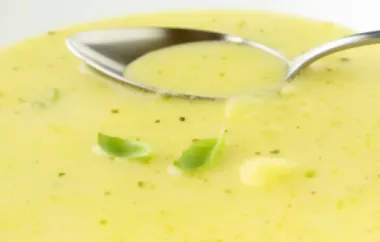 Köstliches Rezept für eine cremige Kartoffel-Käse-Suppe