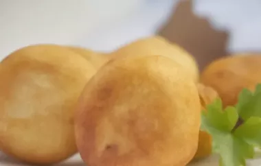 Krosse, goldbraune Kartoffelblätter aus dem Backofen